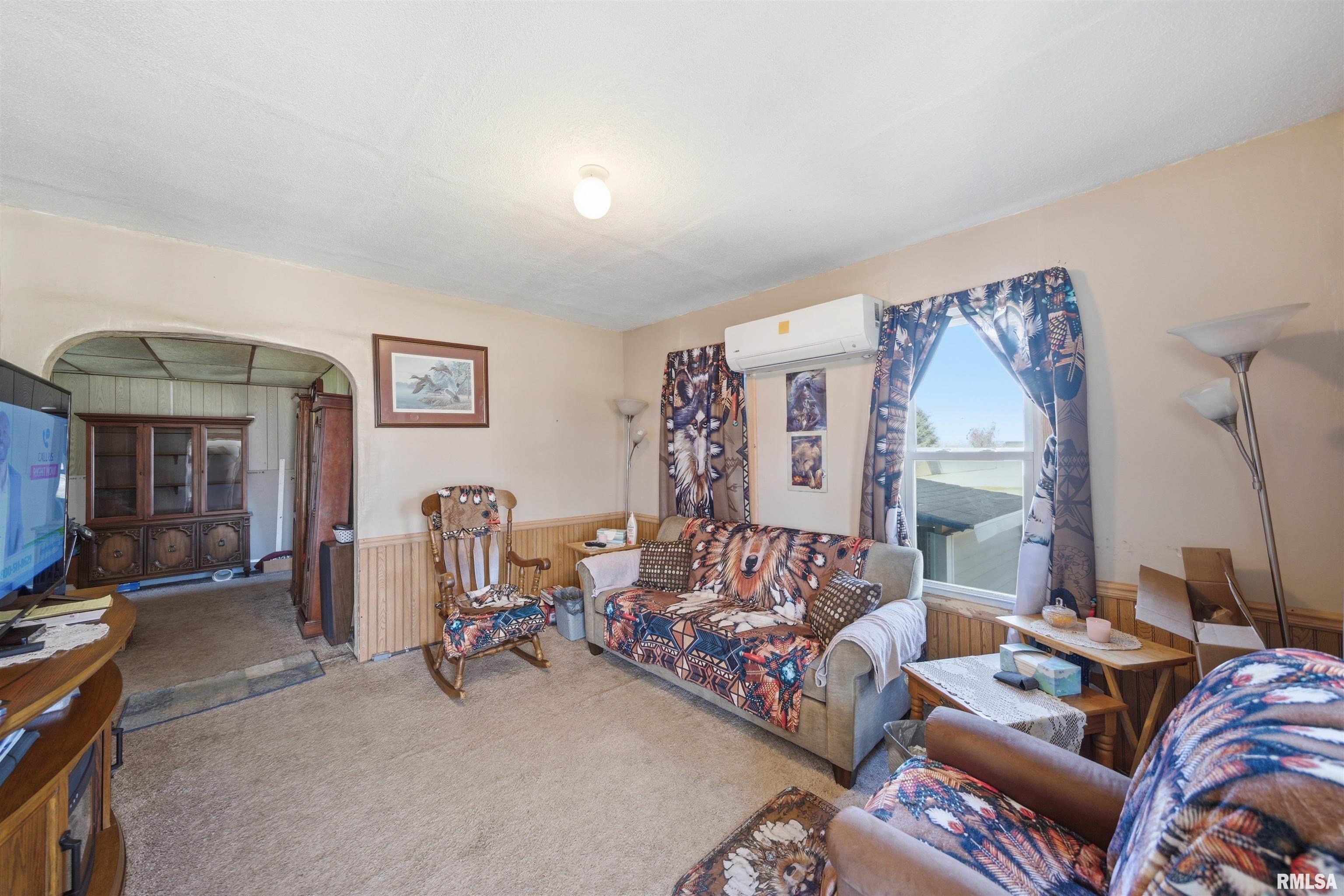 736 Washington Street Minonk, IL 61760 - Photo 3 of 20