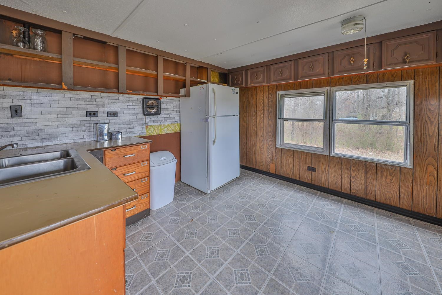 328 D And C Subdivision Road Dresden, TN 38225 - Photo 7 of 16 Photo 7