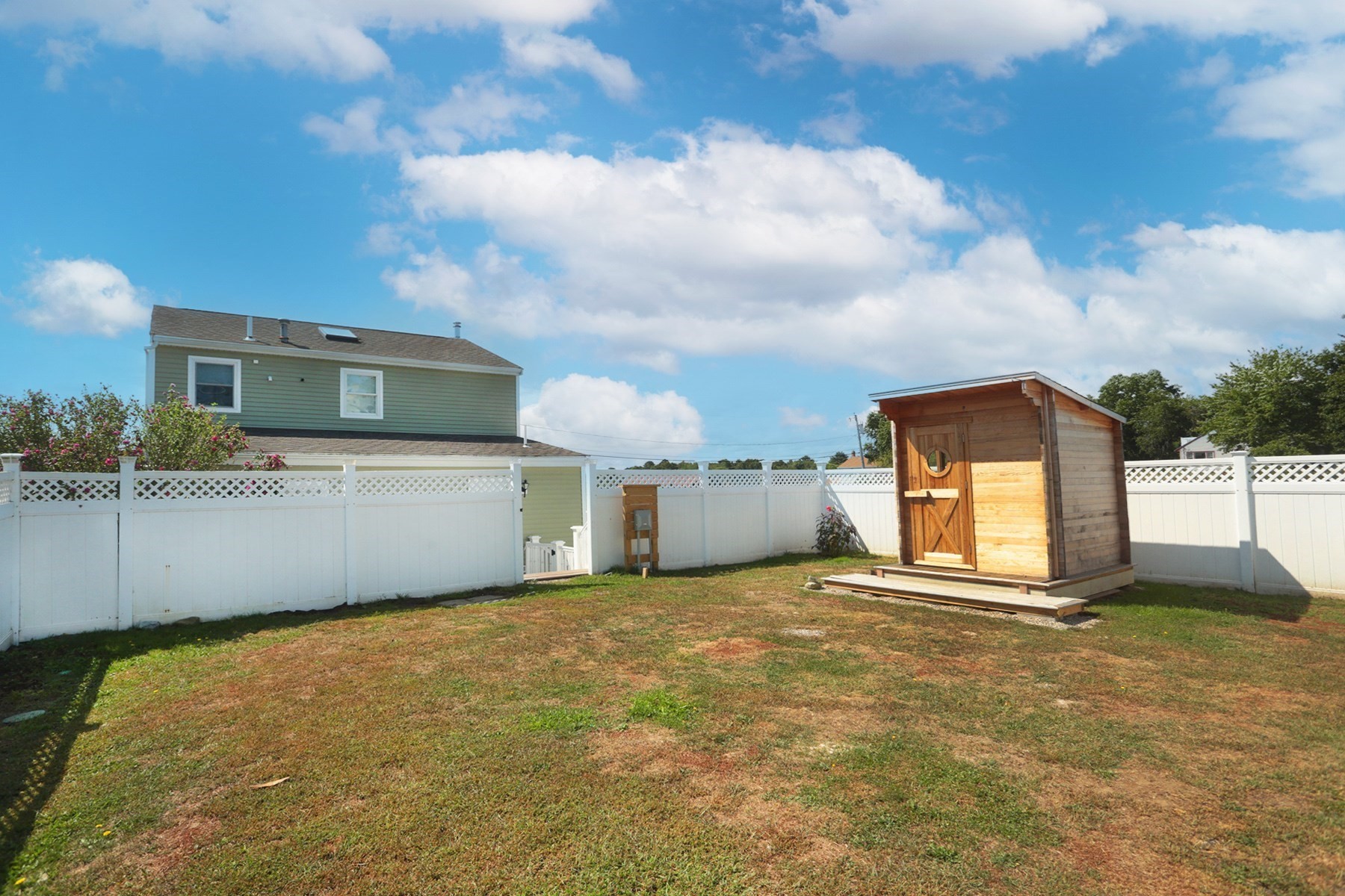 15 Clark Road Ipswich, MA 01938 - Photo 9 of 29 Gallery Image 9