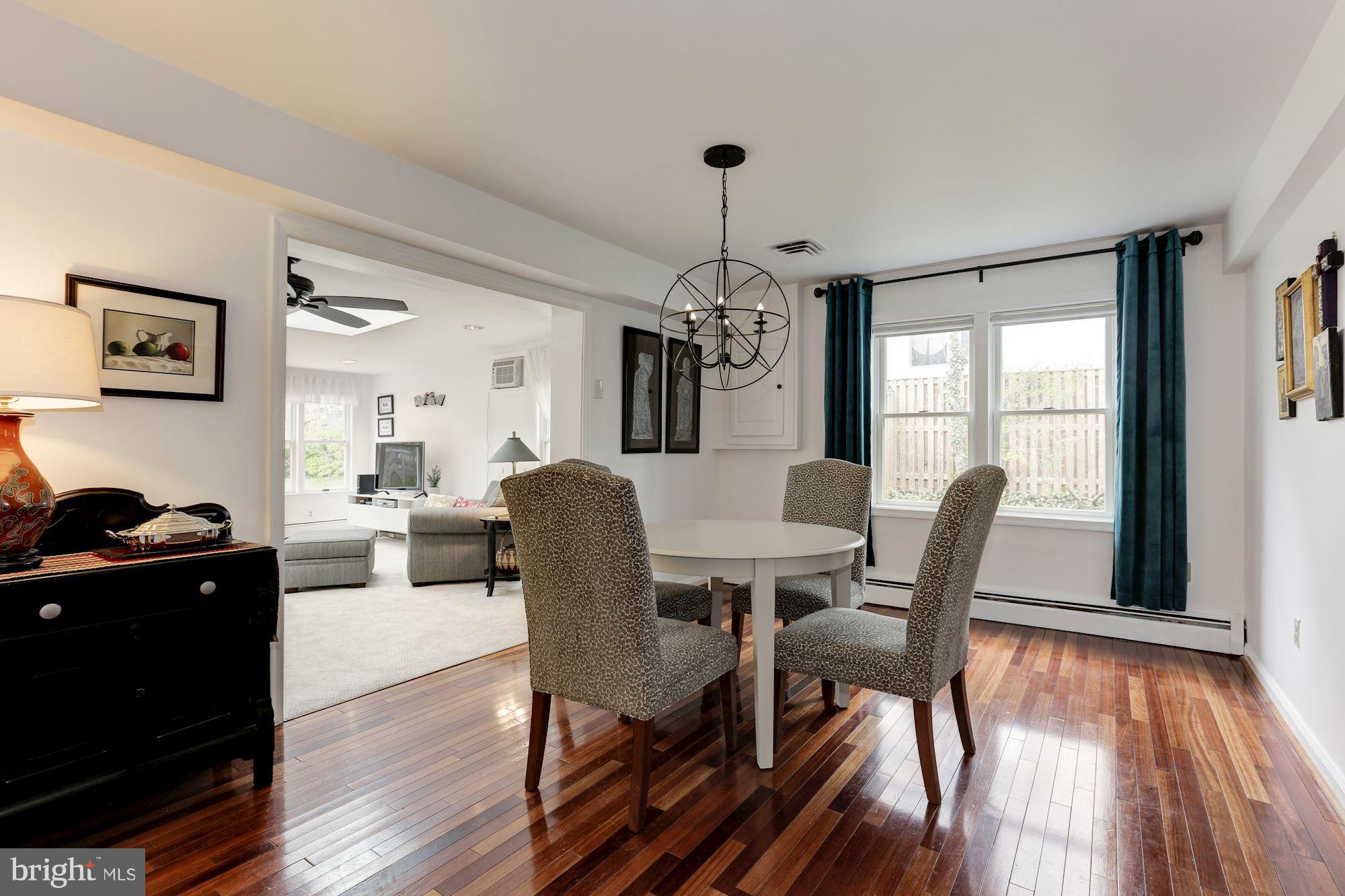 300 Adahi Road Southeast Vienna, VA 22180 - Photo 10 of 28 Dining Room