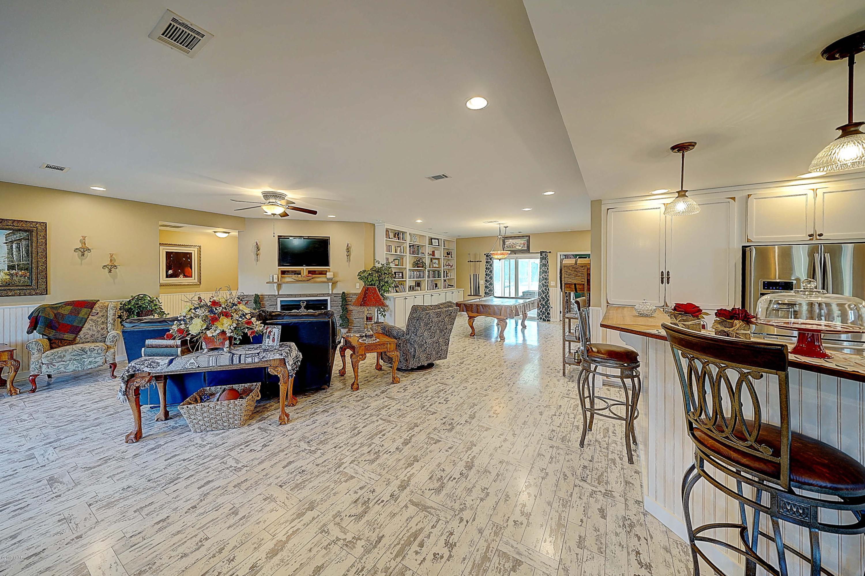1837 Pioneer Road Chipley, FL 32428 - Photo 13 of 50 Gallery Image 13