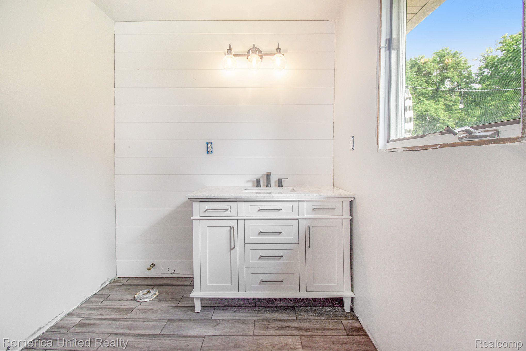 7196 Armstrong Road Howell, MI 48855 - Photo 11 of 18 Beautiful New Master Bath will be completed soon!
