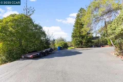 $2,650,000 | 1101 Scots Lane, Walnut Creek, CA 94596