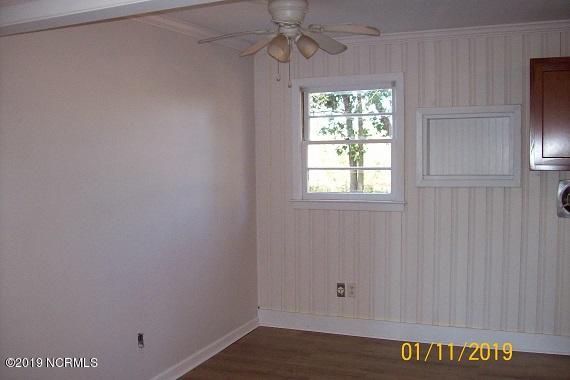 328 Providence Church Road Teachey, NC 28464 - Photo 12 of 25 100_3159