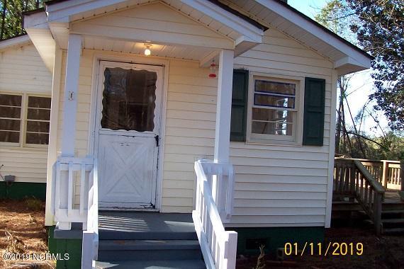 328 Providence Church Road Teachey, NC 28464 - Photo 6 of 25 100_3153