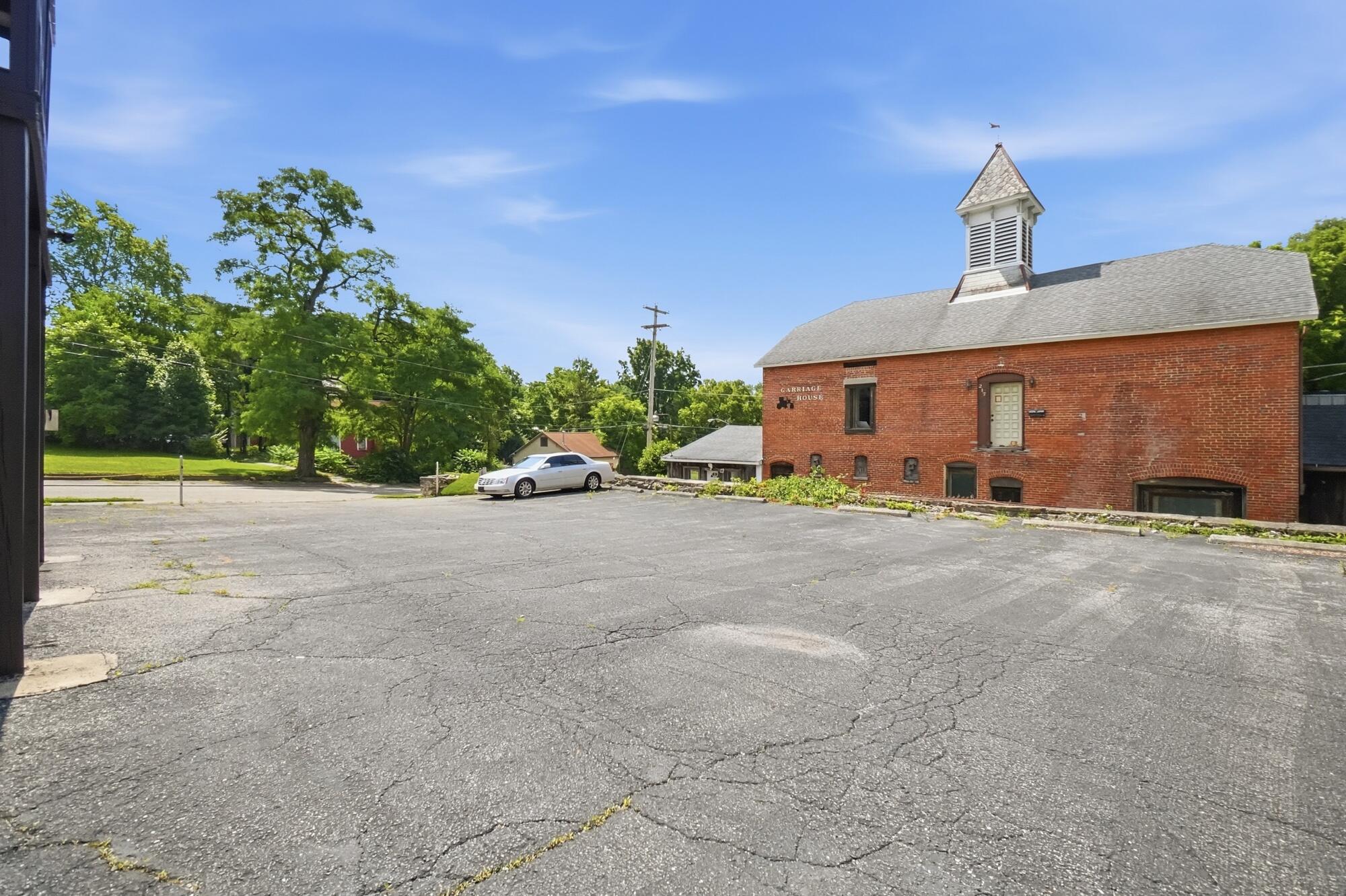 649 East High Street Springfield, OH 45505 - Photo 75 of 79 074