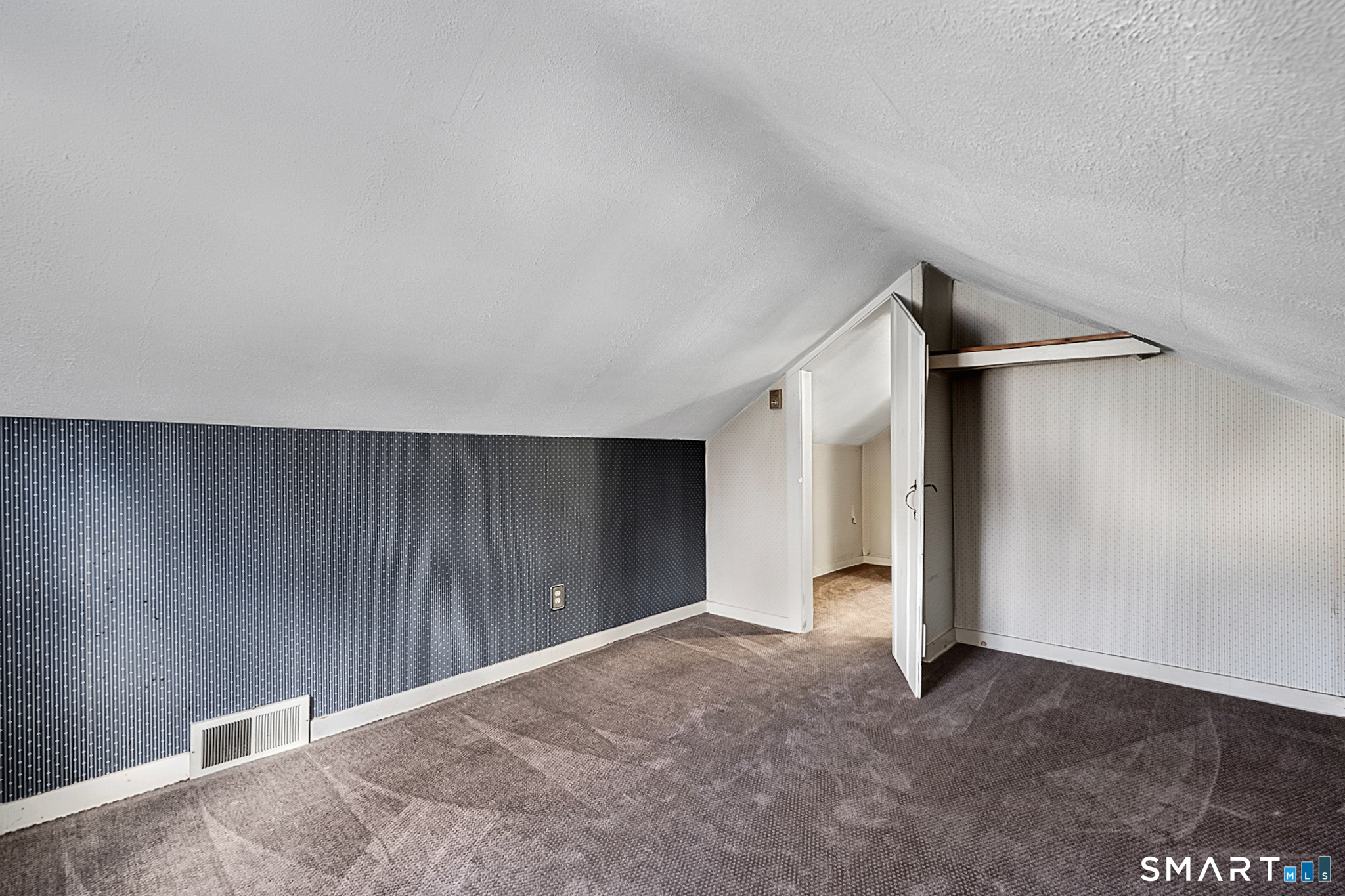 103 Hollow Road Watertown, CT 06795 - Photo 17 of 31