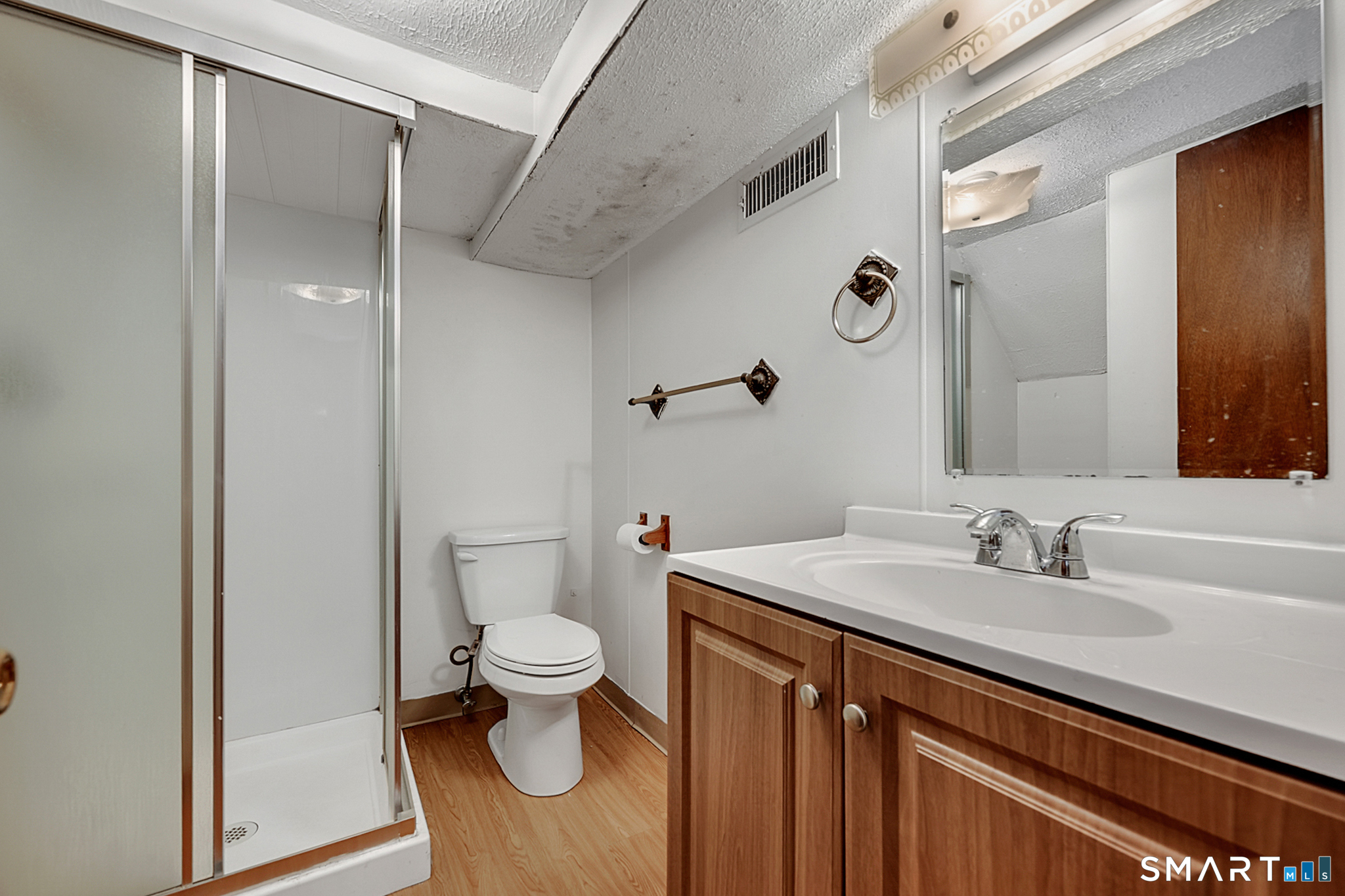 103 Hollow Road Watertown, CT 06795 - Photo 24 of 31