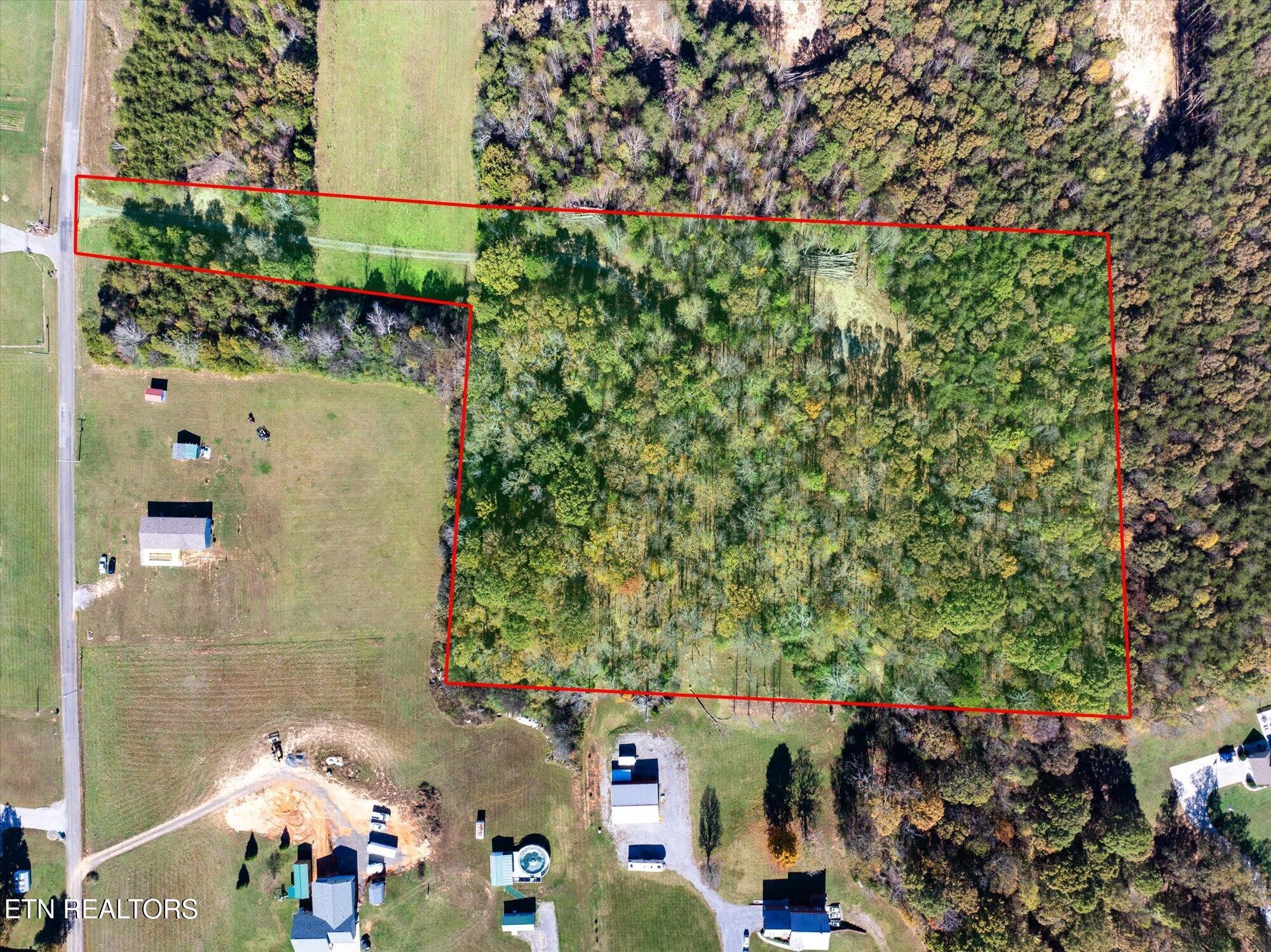 8 County Road 784 Etowah, TN 37331 - Photo 1 of 28