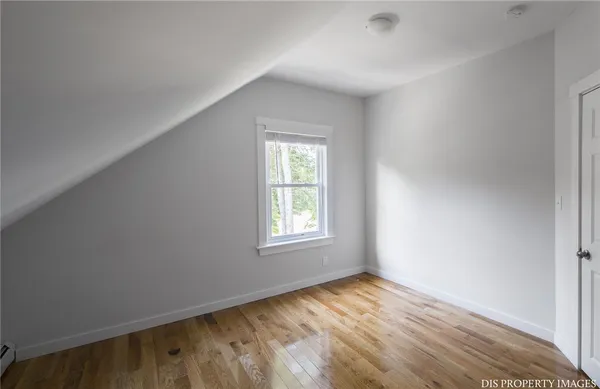 $2,300 | 30 Preston Street, Unit 3, Providence, RI 02906