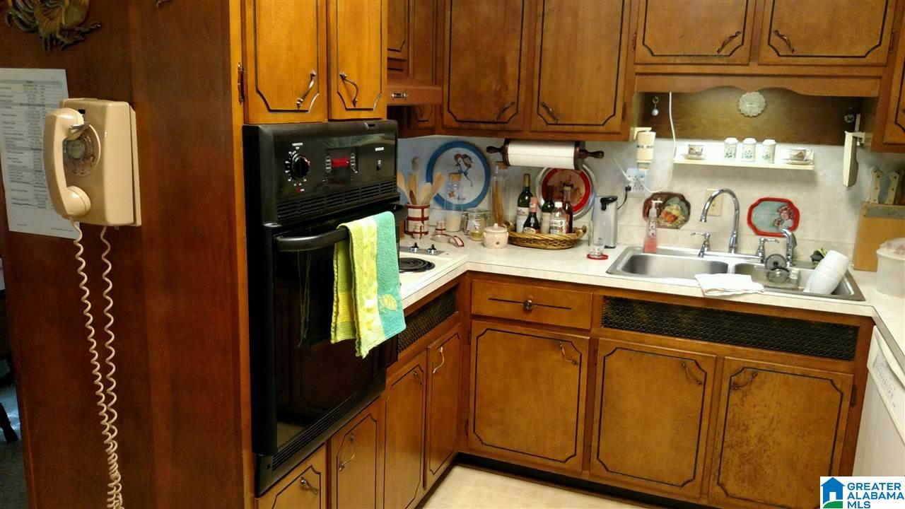 1104 Jacque Circle Birmingham, AL 35235 - Photo 9 of 21