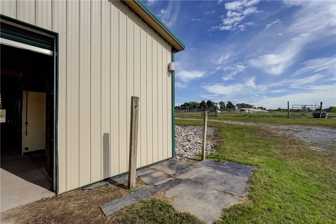 1262 Fitzpatrick Road Springport, NY 13021 - Photo 33 of 43