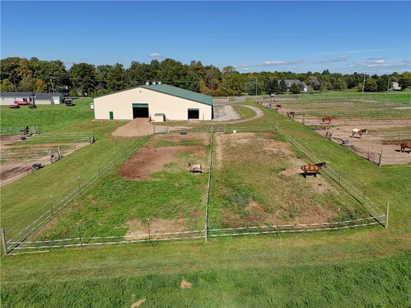 $999,900 | 1262 Fitzpatrick Road, Springport, NY 13021