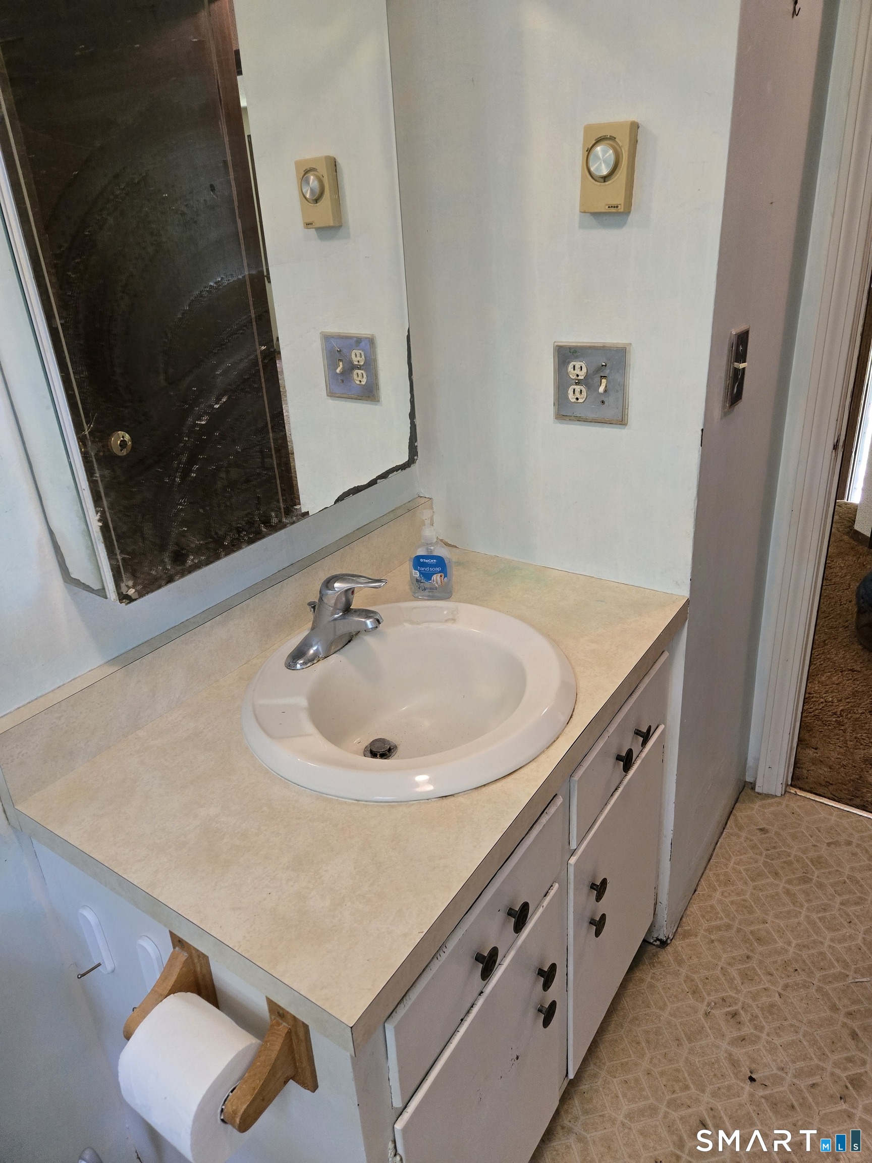 142 Cedar Lane Torrington, CT 06790 - Photo 12 of 20