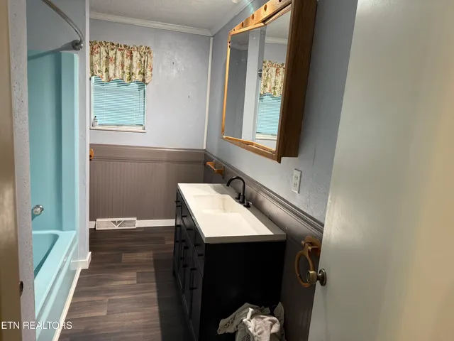 $239,900 | 128 Chapman Crest Drive, La Follette, TN 37766