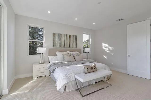 $2,790,000 | 1066 Larch Avenue, Moraga, CA 94556