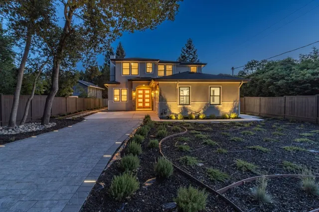 $2,790,000 | 1066 Larch Avenue, Moraga, CA 94556