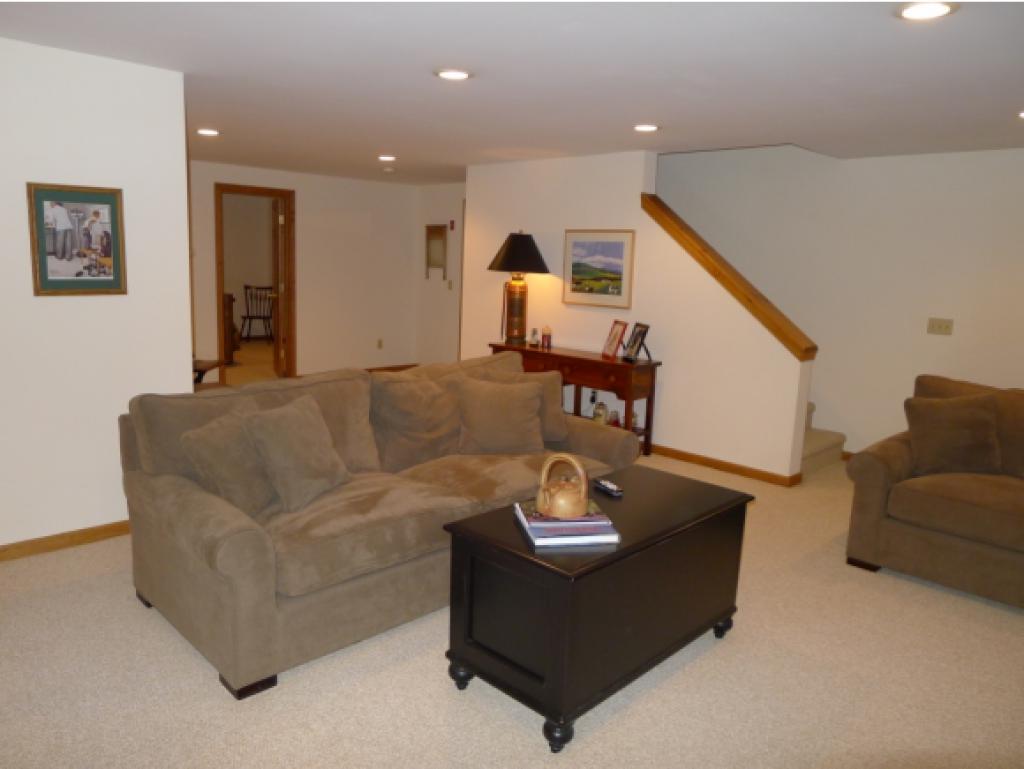 17 Rogue's Ridge Winhall, VT 05340 - Photo 25 of 37