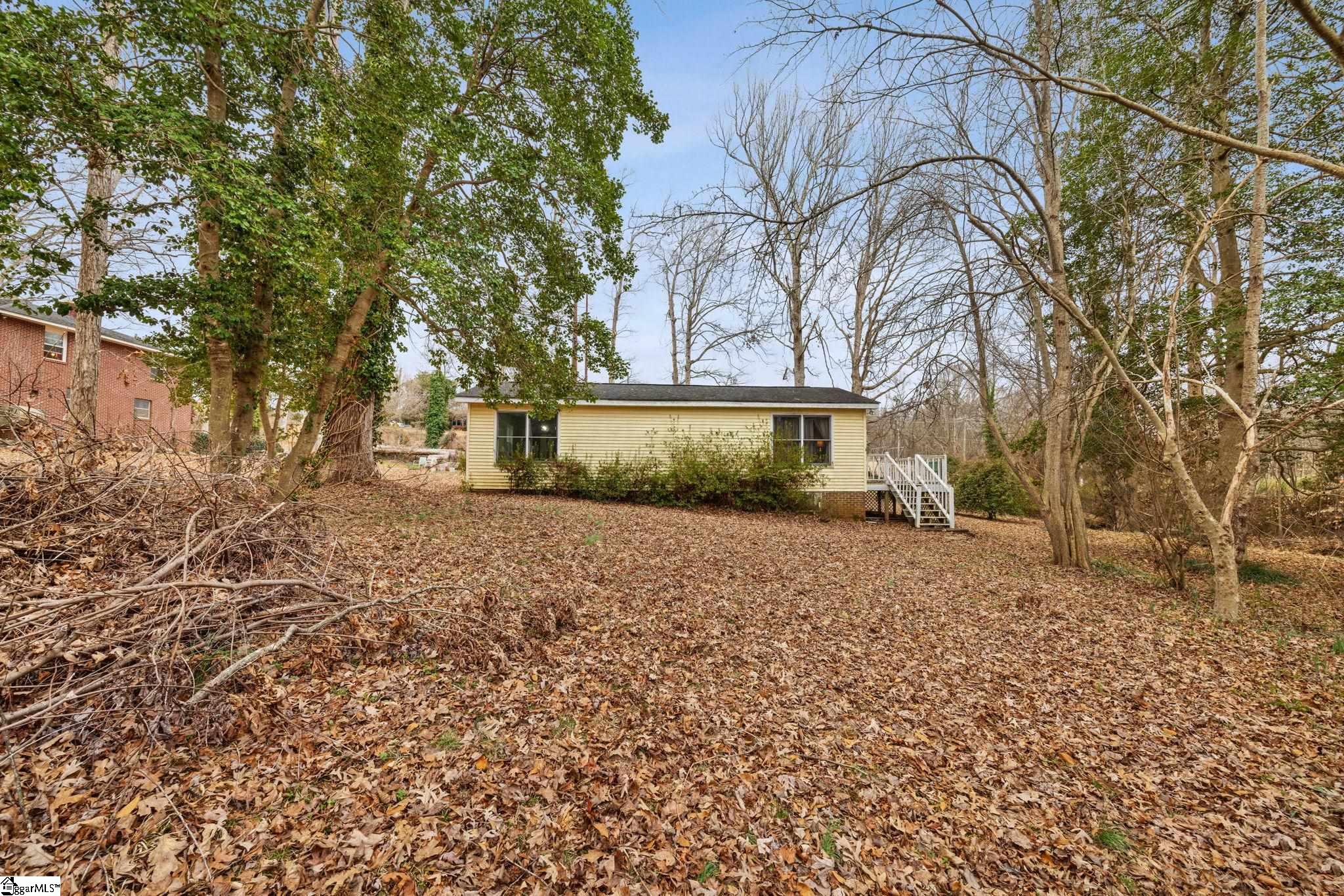 315 Five Forks Road Simpsonville, SC 29681 - Photo 33 of 41 (313) yellow house