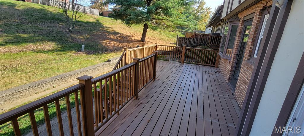 964 Claygate Court Ballwin, MO 63021 - Photo 12 of 16