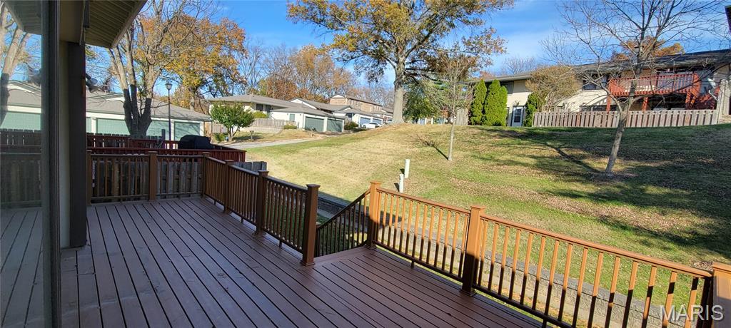 964 Claygate Court Ballwin, MO 63021 - Photo 13 of 16