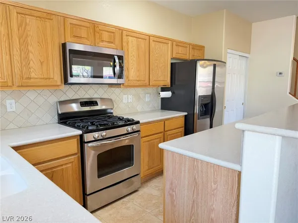 $1,787 | 1088 Moonlit Oasis Lane, Unit 103, Henderson, NV 89002