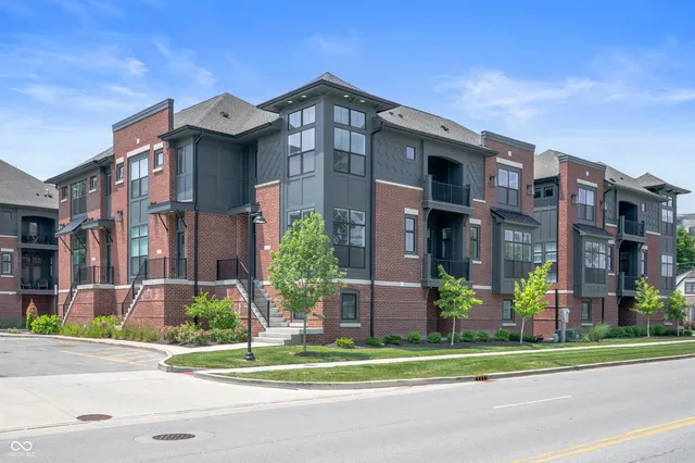 $609,000 | 205 Poplar Street, Westfield, IN 46074