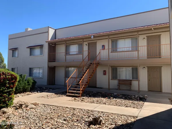 $1,095 | 1200 Lanny Avenue, Unit 28, Clarkdale, AZ 86324