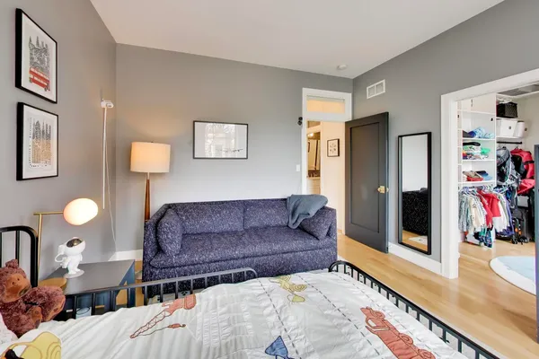 $1,800,000 | 2712 North Francisco Avenue, Chicago, IL 60647