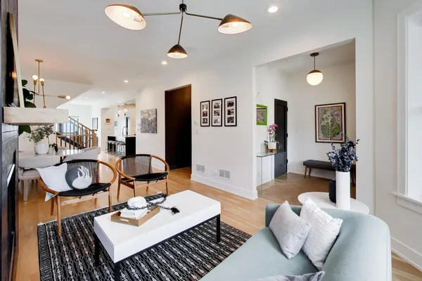$1,800,000 | 2712 North Francisco Avenue, Chicago, IL 60647