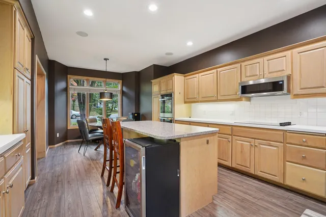 $549,900 | 4632 Westwood Lane, Eagan, MN 55122