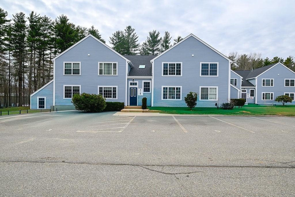 50 Brookside Drive, Unit J8 Exeter, NH 03833 - Photo 1 of 24