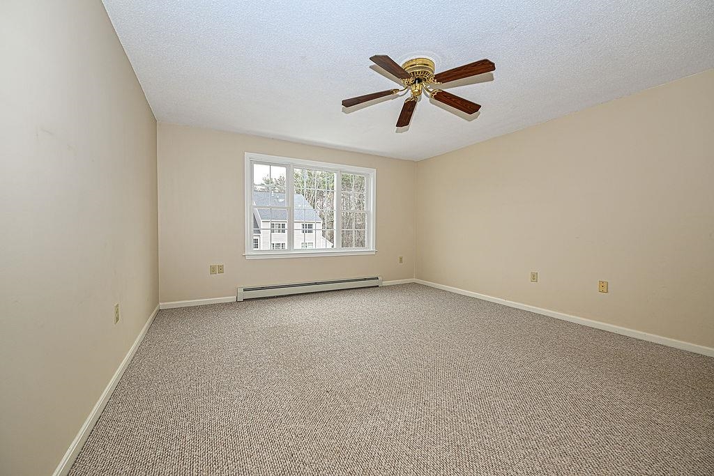 50 Brookside Drive, Unit J8 Exeter, NH 03833 - Photo 12 of 24