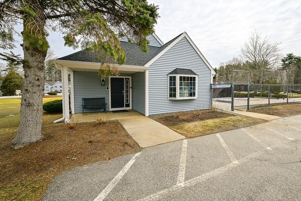 50 Brookside Drive, Unit J8 Exeter, NH 03833 - Photo 22 of 24