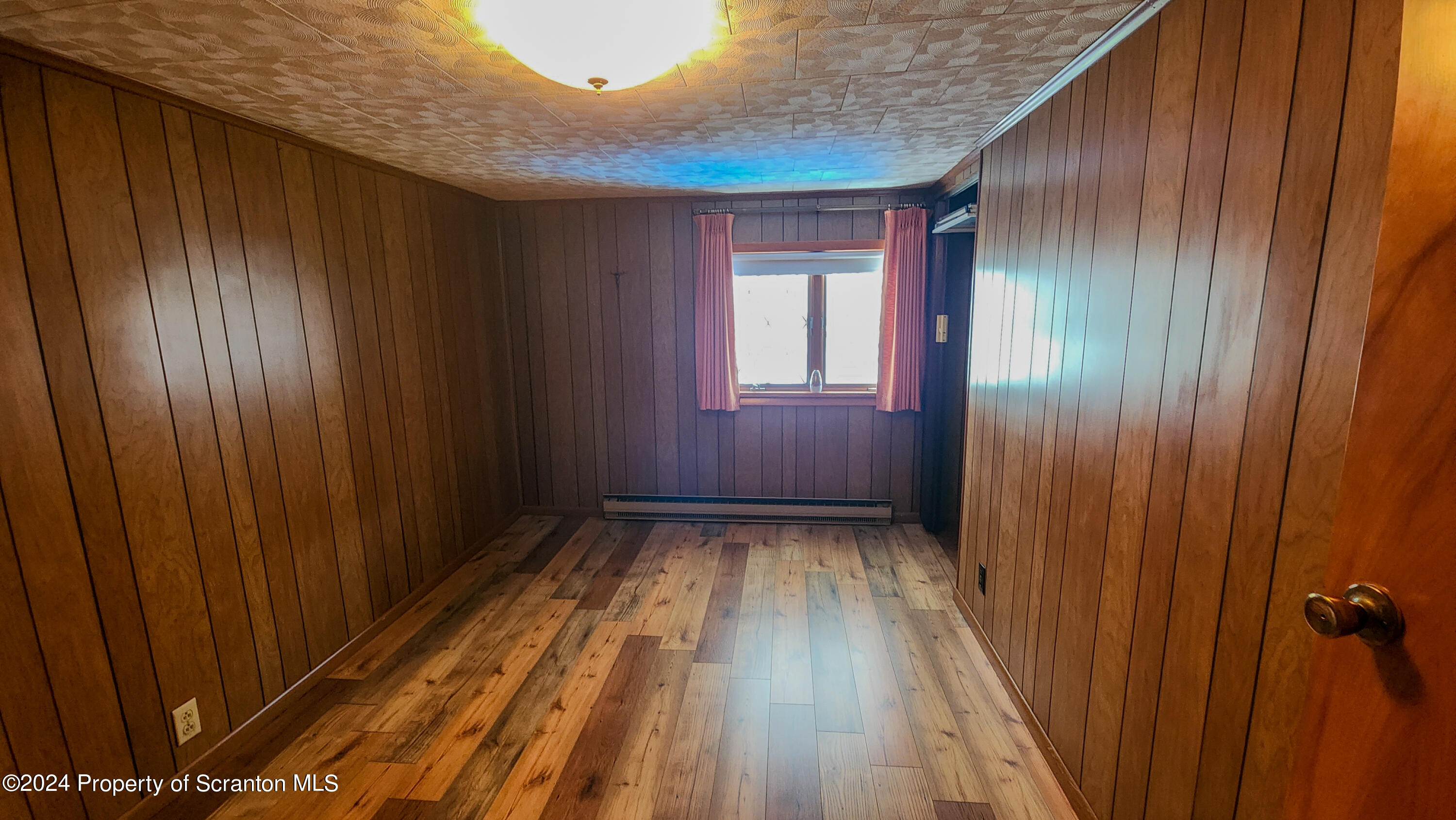29 Washington Street Moosic, PA 18507 - Photo 17 of 25 Gallery Image 17
