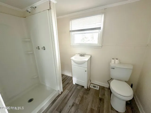 $1,450 | 1810 Wilmington Street, New Bern, NC 28560