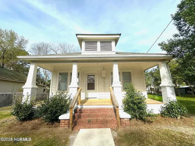 $1,450 | 1810 Wilmington Street, New Bern, NC 28560