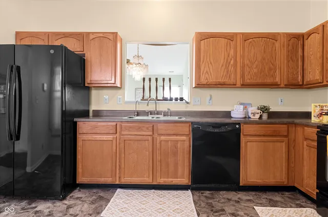 $283,900 | 19426 Prairie Crossing Drive, Noblesville, IN 46062