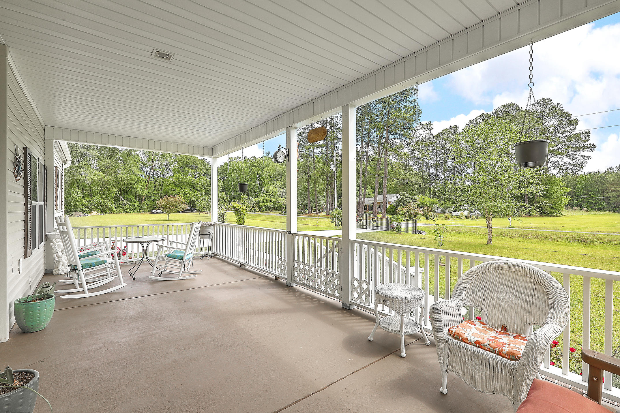 560 Mulberry Road St. George, SC 29477 - Photo 3 of 31 1R3A1648_49_50_51_52_53_54
