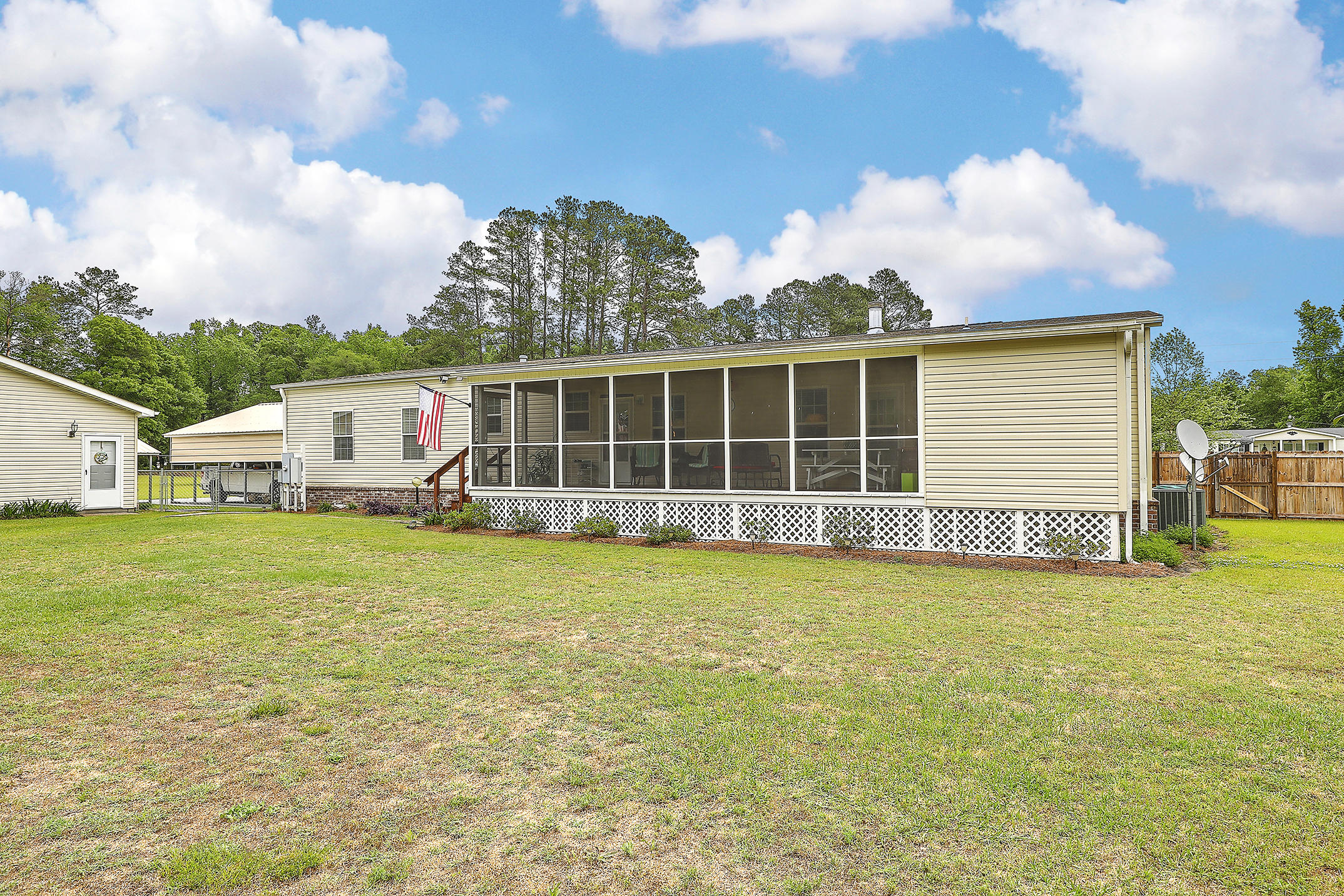 560 Mulberry Road St. George, SC 29477 - Photo 26 of 31 1R3A1564_65_66_67_68_69_70