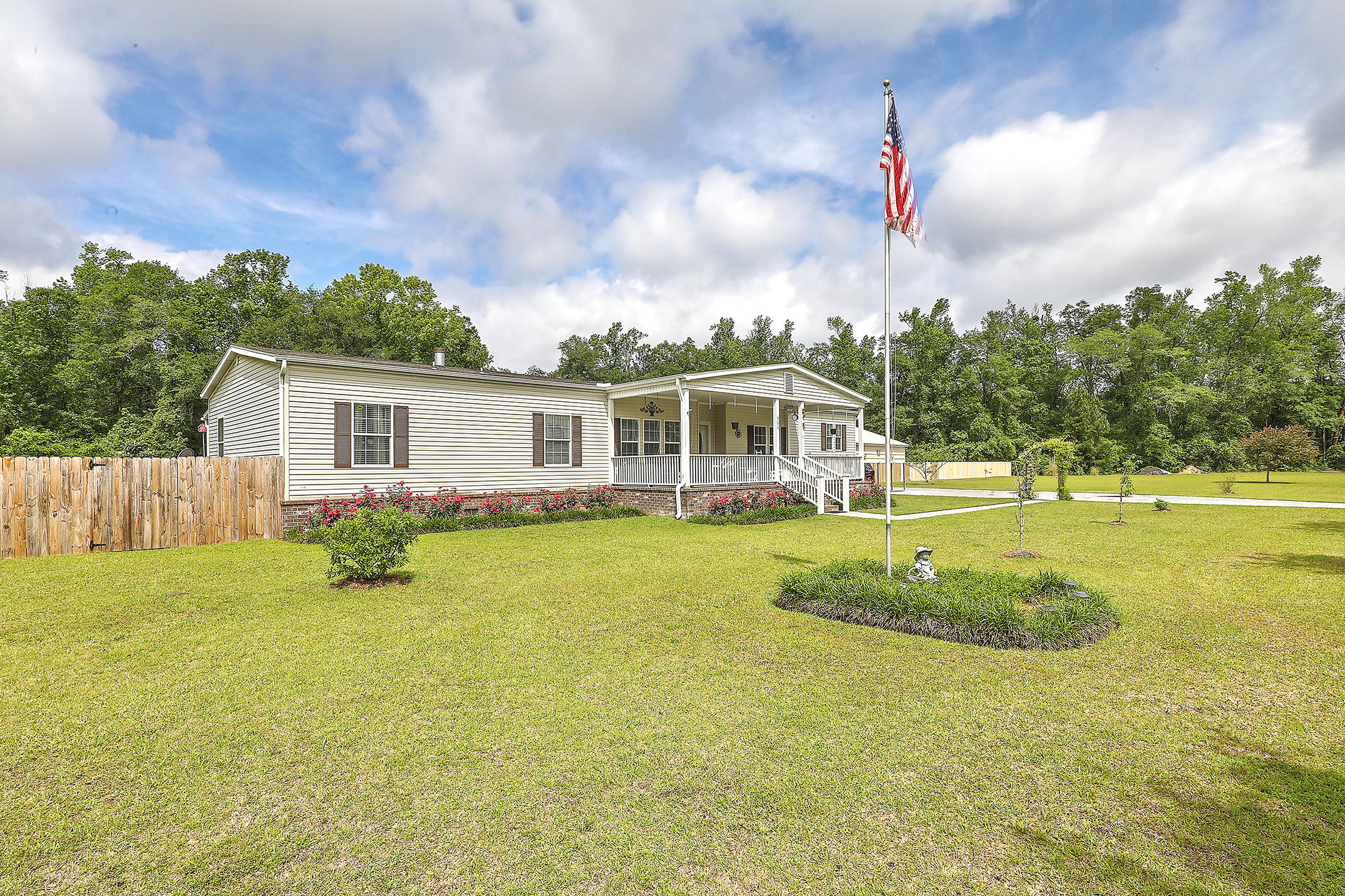 560 Mulberry Road St. George, SC 29477 - Photo 31 of 31 1R3A1627_28_29_30_31_32_33