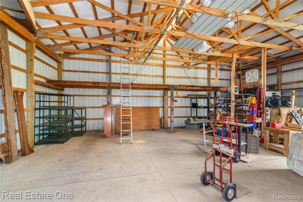 9050 Earhart Road South Lyon, MI 48178 - Photo 40 of 55