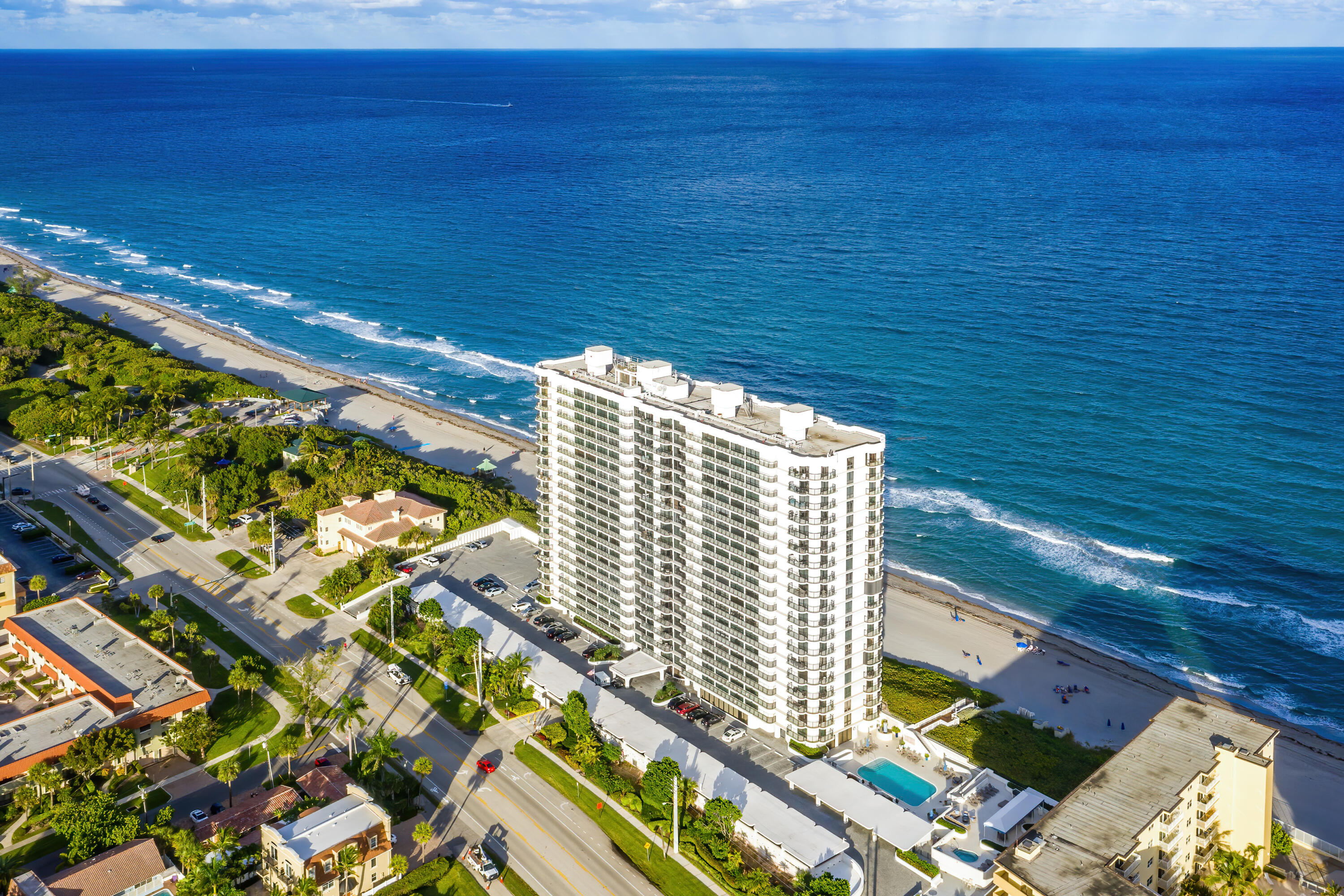 250 South Ocean Boulevard, Unit 7E Boca Raton, FL 33432 - Photo 2 of 45 a view of building