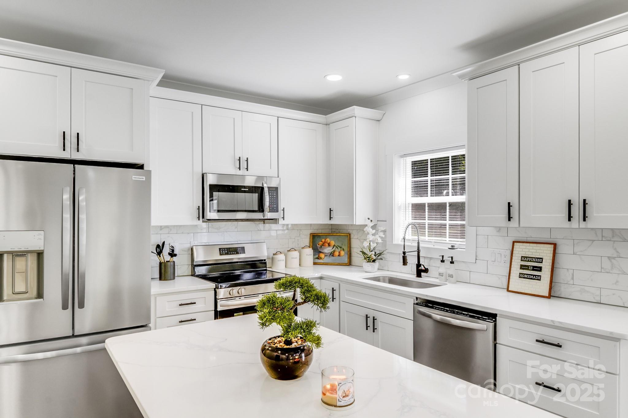 221 River Loop Road Belmont, NC 28012 - Photo 4 of 24 Gallery Image 4