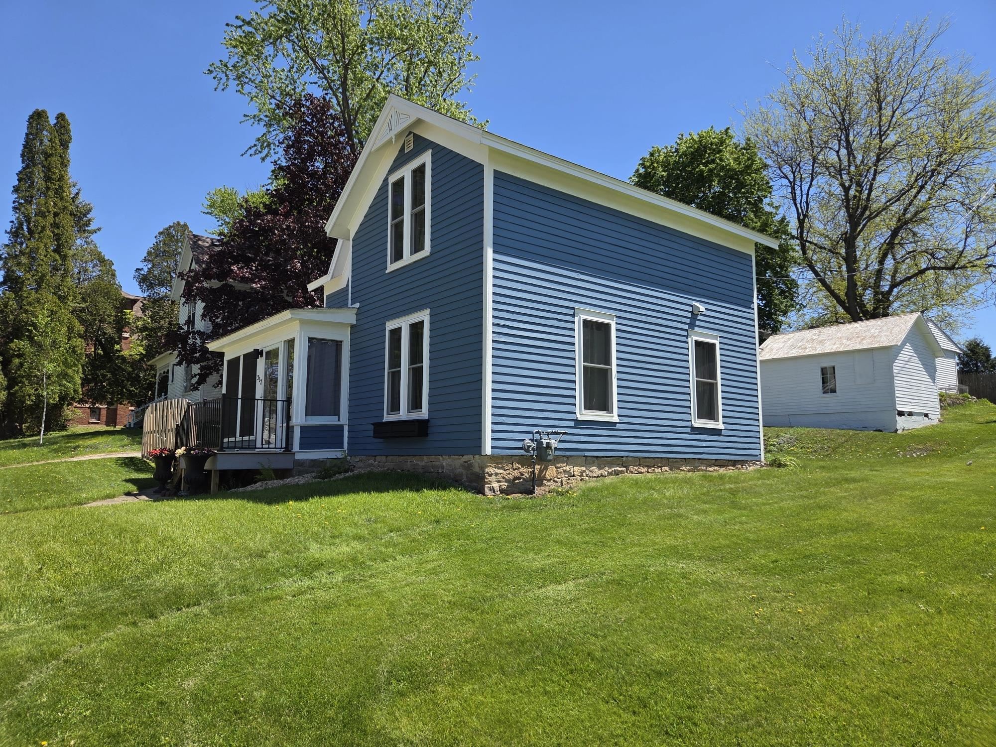 312 West Florence Street Cambria, WI 53923 - Photo 36 of 41