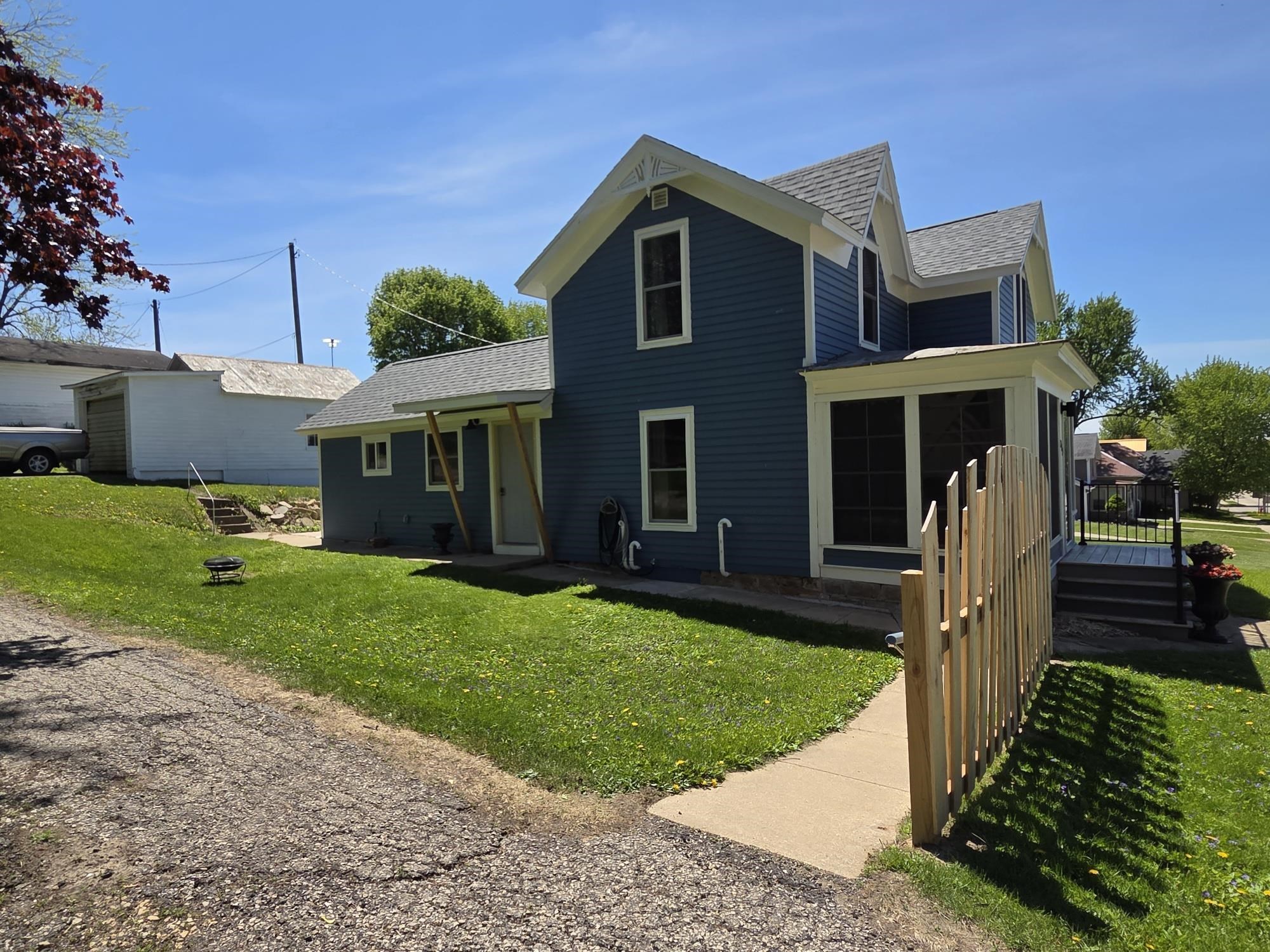 312 West Florence Street Cambria, WI 53923 - Photo 41 of 41