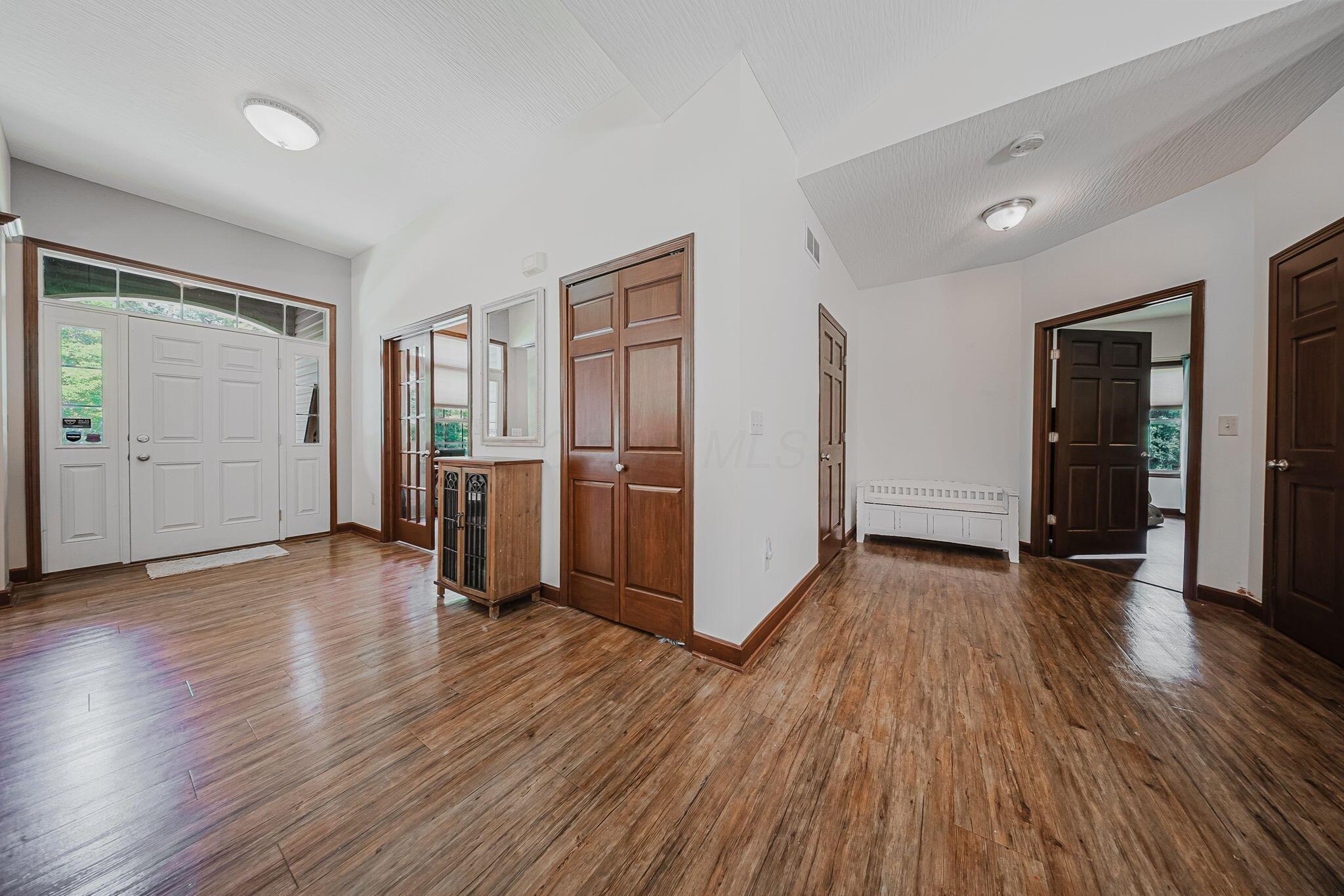 6684 Borror Road Grove City, OH 43123 - Photo 20 of 118 View