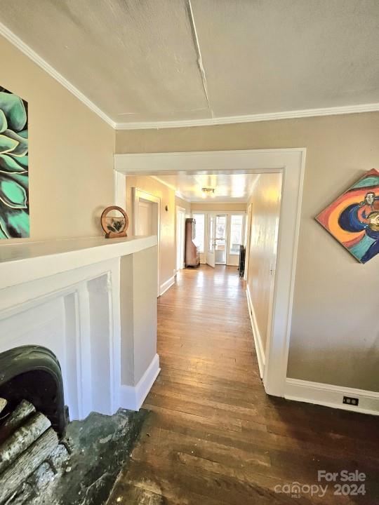 186 Rector Corner Road Marshall, NC 28753 - Photo 7 of 15 a view of livingroom and hardwood floor
