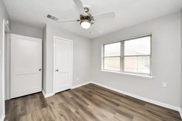 $1,950 | 2112 Dewberry Lane, Pasadena, TX 77502