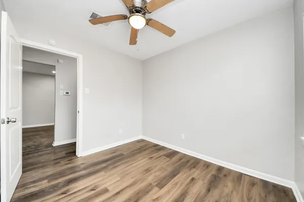 $1,950 | 2112 Dewberry Lane, Pasadena, TX 77502